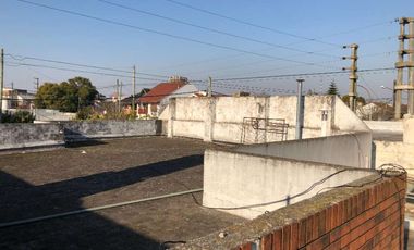 Casa en venta en Ezpeleta Este