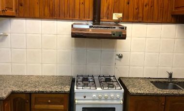 Casa en venta en Ezpeleta Este