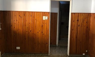 Casa en venta en Ezpeleta Este