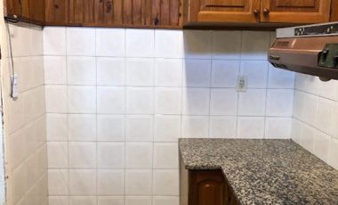 Casa en venta en Ezpeleta Este