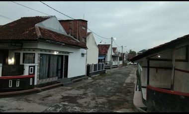 Dijual cepat 2 unit Rumah Kluster minimalis Garut Kota (bebas banjir).