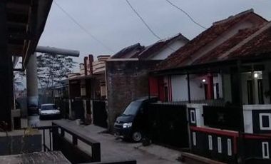 Dijual cepat 2 unit Rumah Kluster minimalis Garut Kota (bebas banjir).