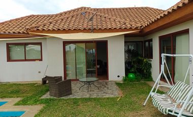 Casa 4D 3B con piscina en Romeral