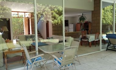 Casa en Fraccionamiento en Huertas del Llano Jiutepec - CRB-1154-Fr