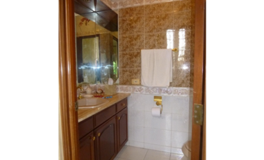 Casa en Los Angeles / 5 Res # 1207 cvd