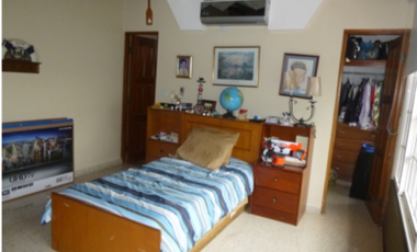 Casa en Los Angeles / 5 Res # 1207 cvd