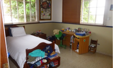 Casa en Los Angeles / 5 Res # 1207 cvd