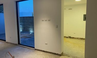 CASA EN VENTA EN RANCHO SANTA MONICA AGUASCALIENTES JUNTO A CAMPO DE GOLF