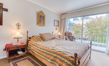 Casa en venta, calle Alberto Risopatron, Pedro de Valdivia Norte.