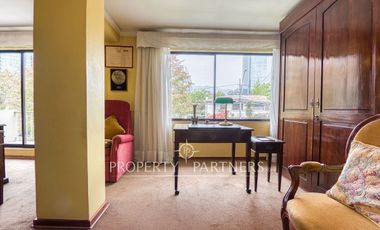 Casa en venta, calle Alberto Risopatron, Pedro de Valdivia Norte.