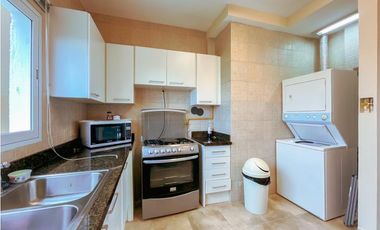 Se Vende Elegante Apartamento en PH El Alcazar