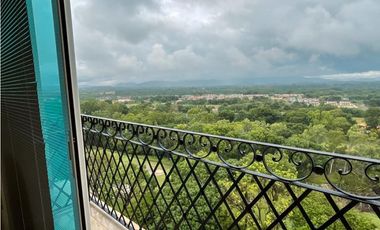 Se Vende Elegante Apartamento en PH El Alcazar