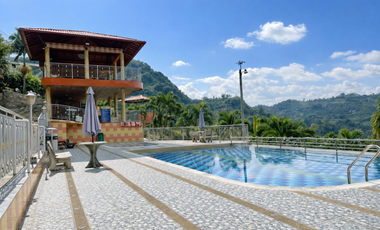 apartamento en arriendo en la vega, centro. Cod A9763483