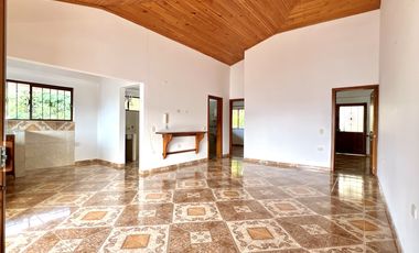 apartamento en arriendo en la vega, centro. Cod A9763483