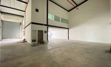 SE ALQUILAN OFIBODEGAS TOCUMEN