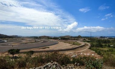 Bukit Kuta Mandalika Top View Pas di Depan Sirkuit Moto GP