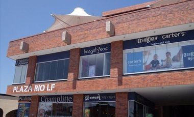 LOCAL EN EN RENTA, PLAZA RIO I ARLETTE FLORES