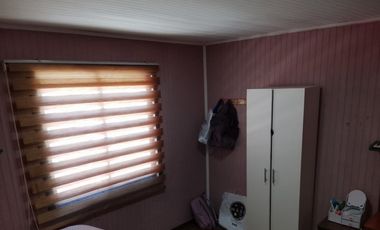 Casa en venta, 4 dorm.1 baño en Coronel