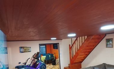 Casa en venta, 4 dorm.1 baño en Coronel
