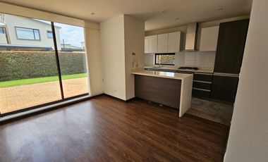 casa en arriendo en cajica. Cod A6031