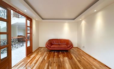 Casa en Interlomas – 4 recámaras con vestidor y baño