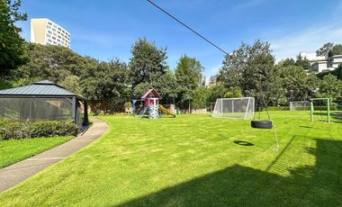 Casa en Interlomas – 4 recámaras con vestidor y baño