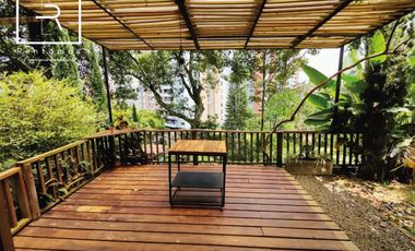 casa en venta en loma de las brujas. Cod V10824