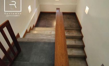 casa en venta en loma de las brujas. Cod V10824