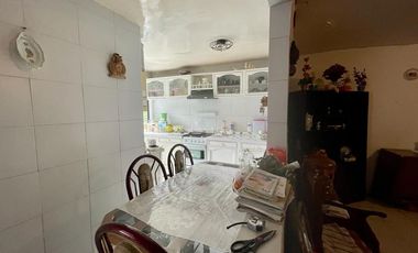 VENTA CASA FRENTE A CENTRO DEPORTIVO AZCAPOTZALCO