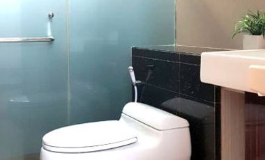 Rumah Mewah Bonus Furniture dekat Jalan Taman Siswa