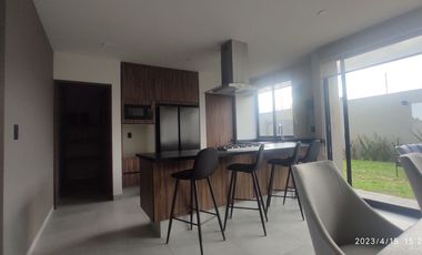 CASAS VENTA METEPEC ZONA DORADA  ULTIMAS 4 CASAS SALIDA RAPIDA CDMX  A UNOS PASOS DE ALIANZA FRANCESA E IMCP