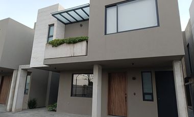 CASAS VENTA METEPEC ZONA DORADA  ULTIMAS 4 CASAS SALIDA RAPIDA CDMX  A UNOS PASOS DE ALIANZA FRANCESA E IMCP