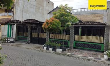 Dijual Rumah 2,5 lantai di Candi Lontar, Surabaya Barat