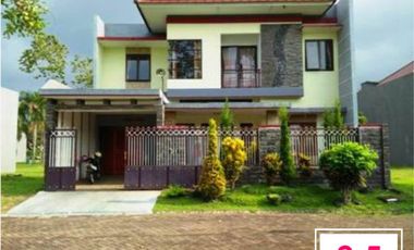 Rumah 2 Lantai Luas 240 di Graha Golf Araya kota Malang