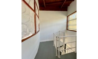 LOCAL EN CARILO, GALERIA CILENE COMPRAS