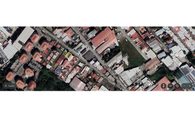 !!!Se Vende Terreno con Casa Zona Comercial Industrial¡¡¡