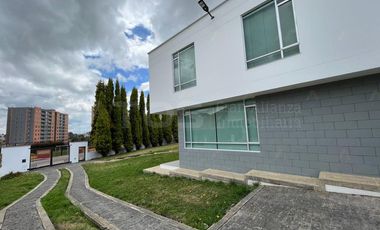 CASA CAMPESTRE en VENTA en Tunja LA VILLITA