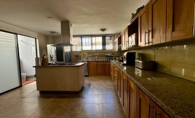casa en venta en san lucas. Cod V776063