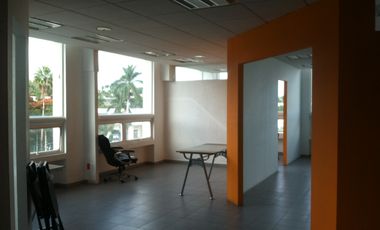 Oficinas/consultorios 159m2