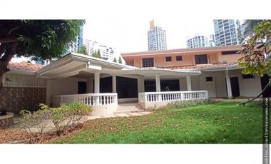 SE ALQUILA CASA COMERCIAL EN SAN FRANCISCO!!!! $6,500