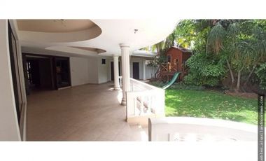 SE ALQUILA CASA COMERCIAL EN SAN FRANCISCO!!!! $6,500