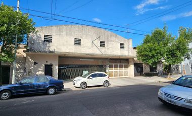 Venta - Terreno - Local – Deposito -Galpón - Garage - Floresta - Velez Sarsfield - Sobre Avenida