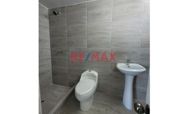 No pierda la oportunidad de vivir en un dúplex de diseño moderno con distribución perfecta que garantiza independencia y comodidad en cada espacio, de