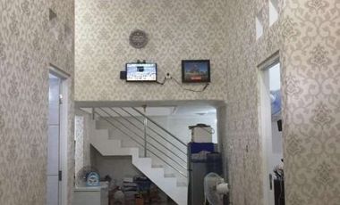 RUMAH DELTA SARI WARU DKT RUNGKUT