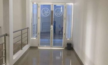 RUMAH DELTA SARI WARU DKT RUNGKUT