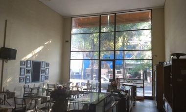 Panadería y confitería. Ituzaingo centro lado norte. Tamaño 7x20