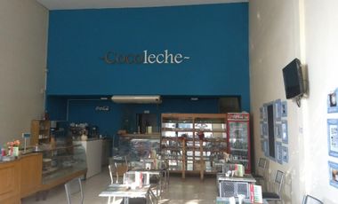 Panadería y confitería. Ituzaingo centro lado norte. Tamaño 7x20