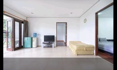 Rumah Villa Mewah Nyaman di Dago