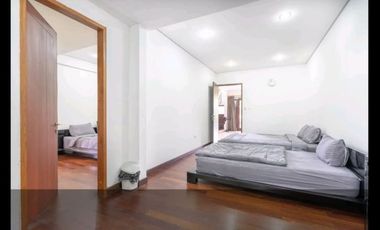 Rumah Villa Mewah Nyaman di Dago