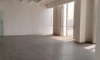 Excelente Oficina en Renta 156 m2  Zona Toreo